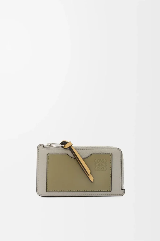 Münzkartenetui aus weichem genarbtem Kalbsleder Shell Grey/Eucalyptus