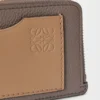 Münzkartenetui aus weichem genarbtem Kalbsleder Taupe/Gold
