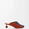 Mule aus besticktem Canvas in Caramel/Bright Green