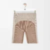 Nahtlose Shorts aus technischem Jersey in Elfenbein