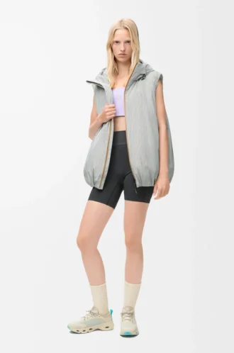 Nahtlose Shorts aus technischem Jersey in Schwarz