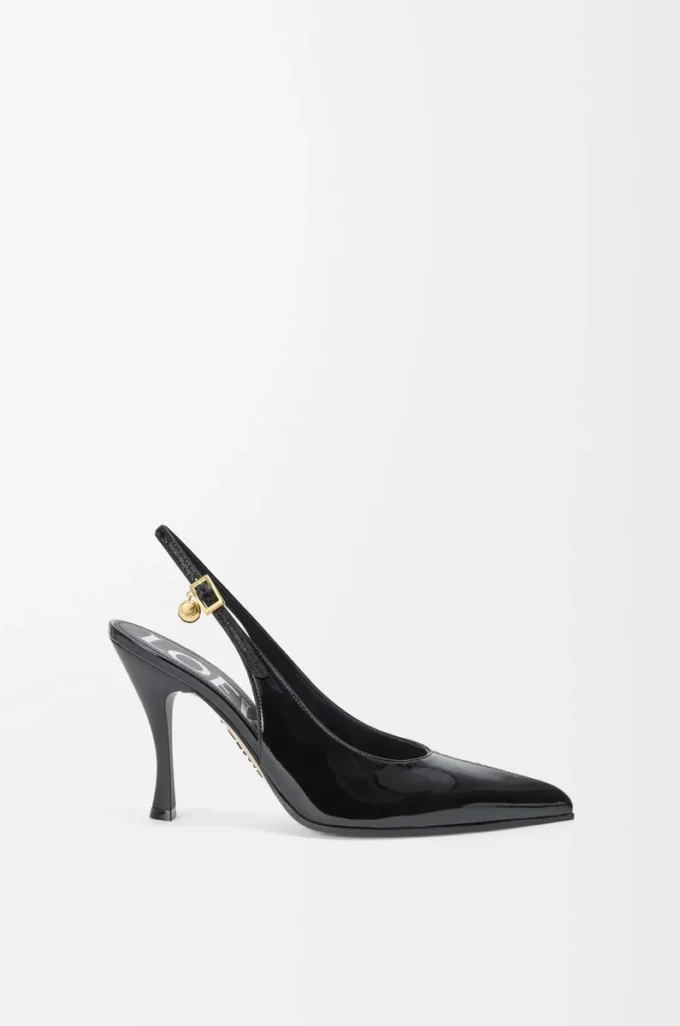 Neue Comic-Slingback-Pumps aus gemischtem Leder in Schwarz