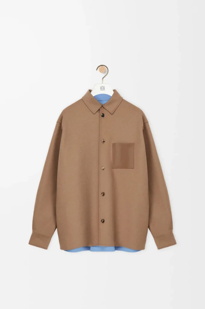 Overshirt aus Schurwolle und Kaschmir Camel/Blau