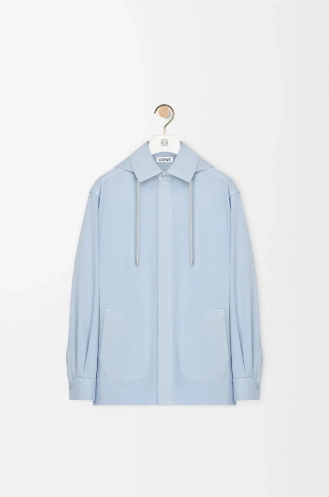 Overshirt mit Kapuze aus Baumwolle in Hellblau