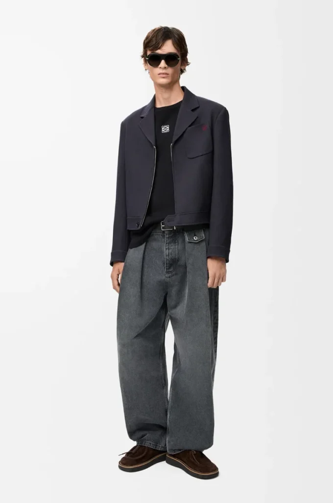 Oversized-Fit-Langarm-T-Shirt aus Baumwolle in Schwarz