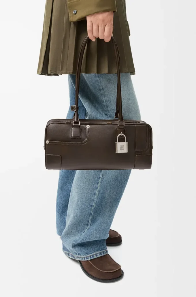 Panta Amazona 31 Cropped Bag aus glänzendem Kalbsleder in Vintage Brown