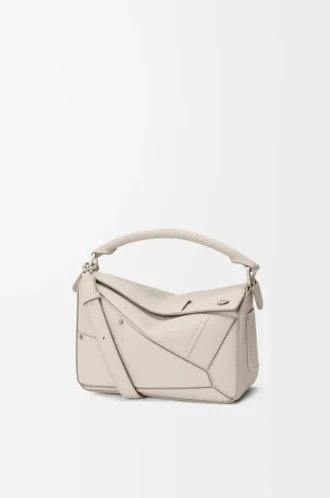 Panta kleine Puzzle-Tasche aus glänzendem Kalbsleder in Light Ghost