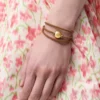 Pebble-Armband aus Kalbsleder in Warm Desert/Gold