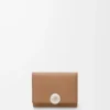 Pebble dreifach gefaltete Geldbörse aus pebble grain Kalbsleder in Mocha
