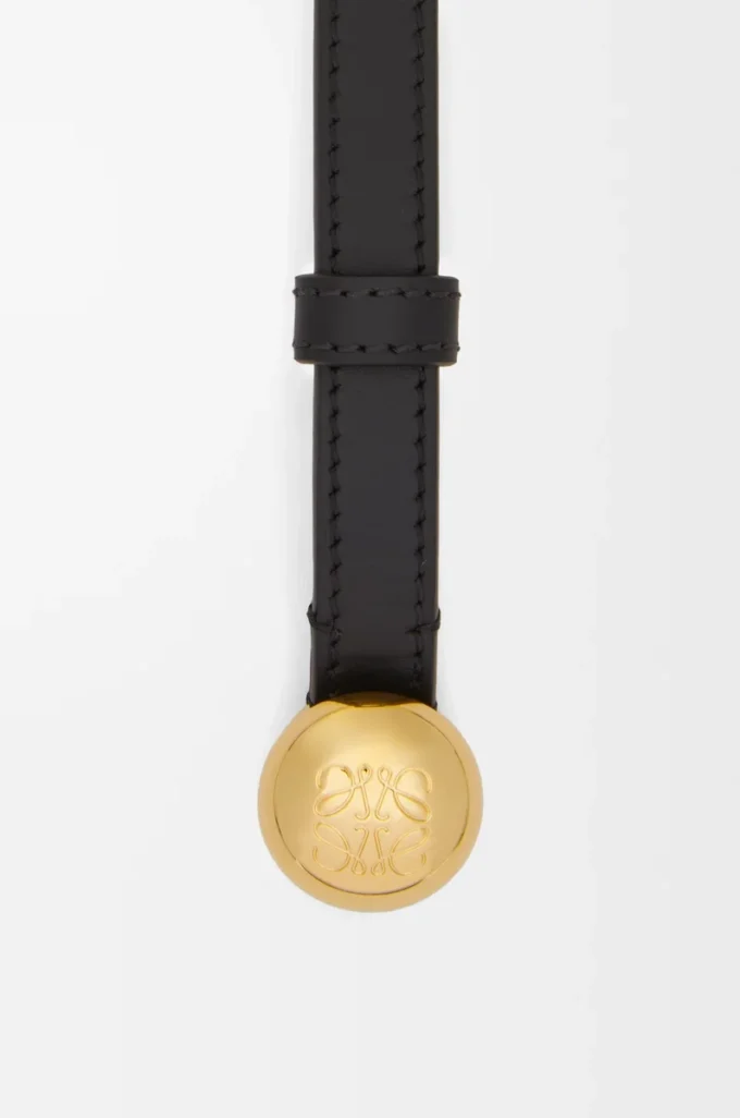 Pebble-Gürtel aus glattem Kalbsleder Schwarz/Gold