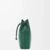 Pebble Hobo aus geschmeidigem genarbtem Kalbsleder Evergreen