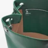 Pebble Hobo aus geschmeidigem genarbtem Kalbsleder Evergreen