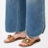 Pebble-Pantolette aus weichem Kalbsleder in Eiche