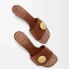 Pebble-Pantolette aus weichem Kalbsleder in Rust