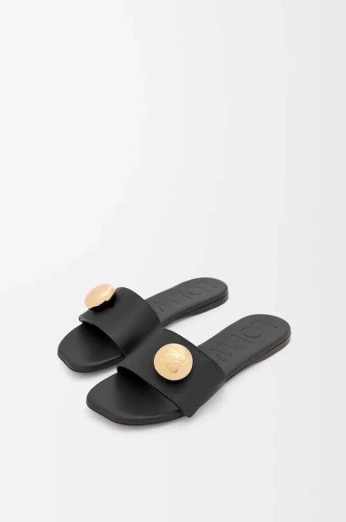 Pebble-Pantolette aus weichem Kalbsleder in Schwarz