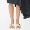 Pebble-Pantolette aus weichem Kalbsleder in Sea Salt