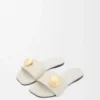 Pebble-Pantolette aus weichem Kalbsleder in Sea Salt