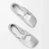 Pebble Soft Ballerina aus laminiertem Nappalammleder in Silber