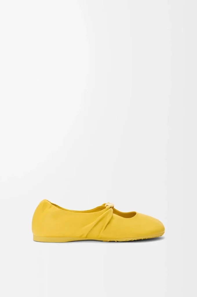 Pebble Soft Ballerina aus Nappalammleder in Dandelion