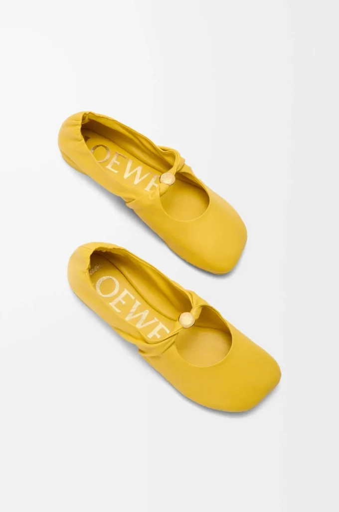 Pebble Soft Ballerina aus Nappalammleder in Dandelion