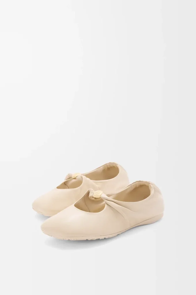 Pebble Soft Ballerina aus Nappalammleder in Dough
