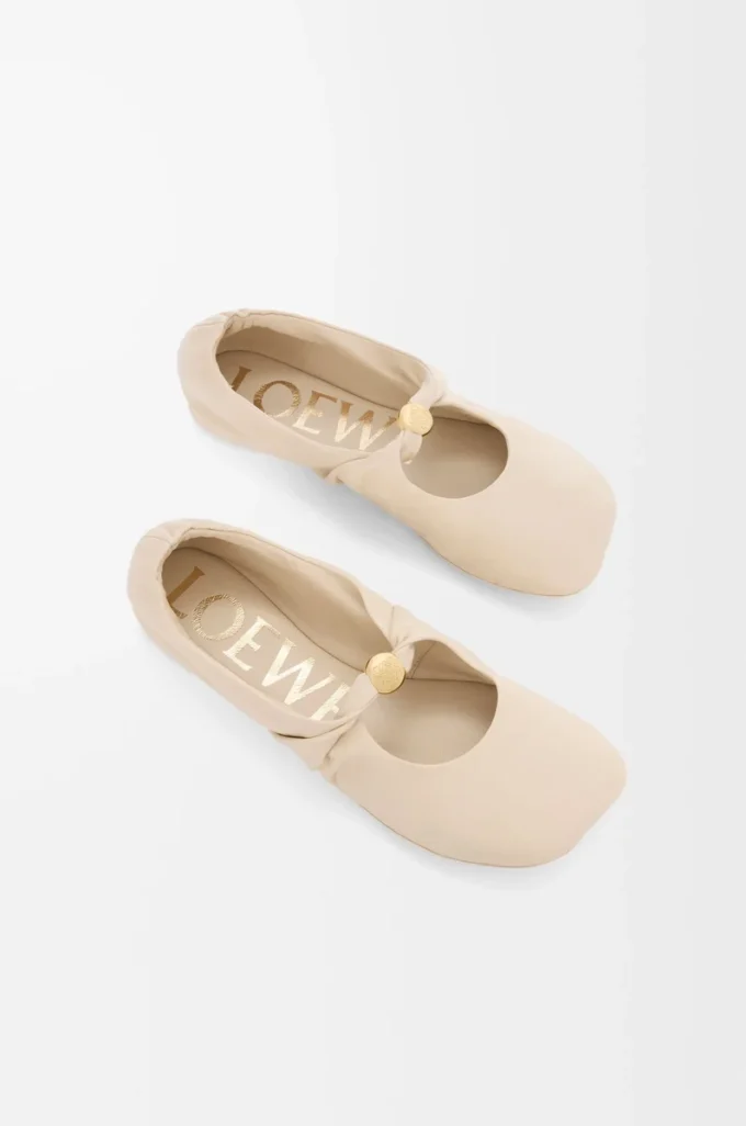 Pebble Soft Ballerina aus Nappalammleder in Dough