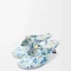 Pebble Soft Mule aus bedrucktem Nappa-Lammleder in Soft White/Blue