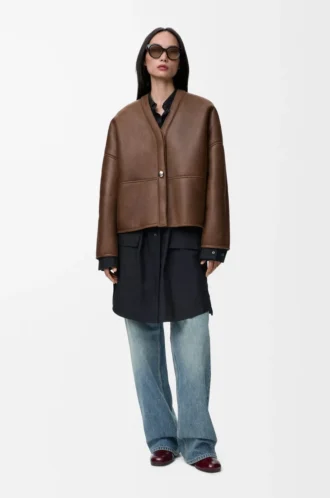 Pebble-Strickjacke aus Lammfell in Khaki-Braun