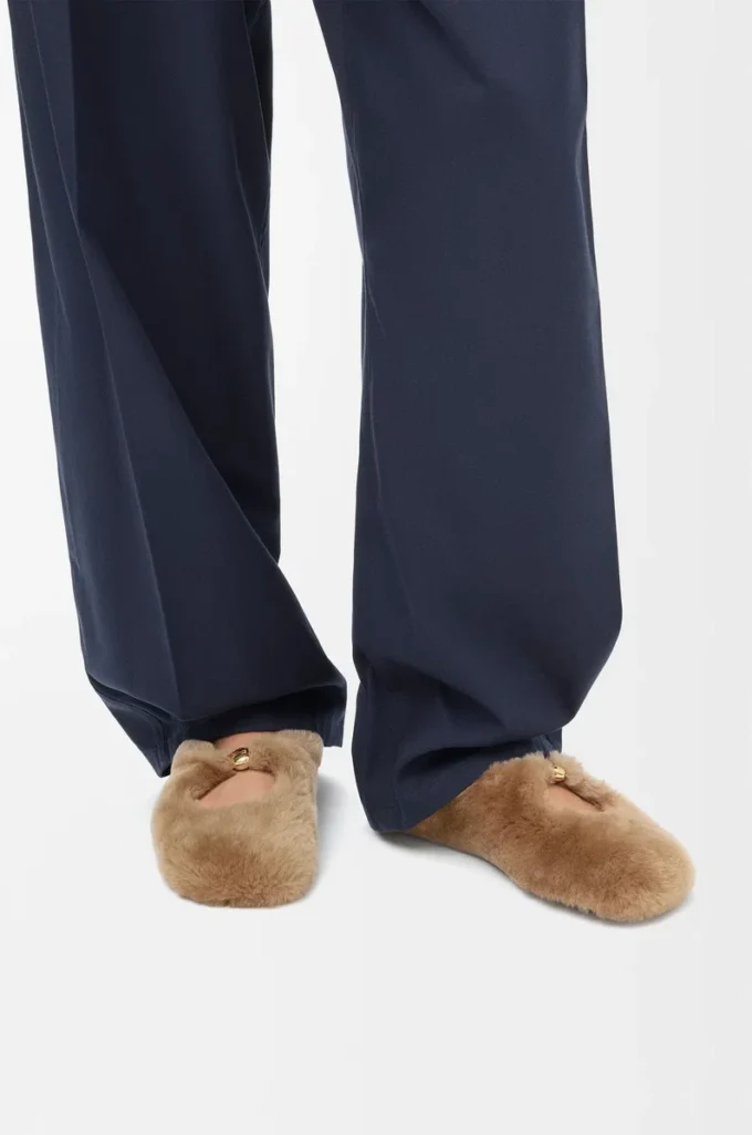 Pebble Weiche Ballerinas aus Lammfell in Eiche