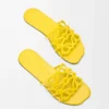 Petal Anagram Pantolette aus weichem Kalbsleder in Gelb