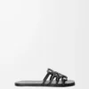 Petal Anagram Slipper aus weichem Kalbsleder in Schwarz