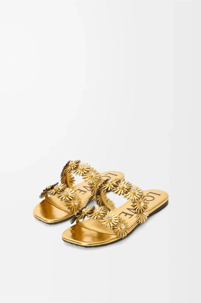 Petal Flower Sandale aus Kalbsleder und Kristallen Gold