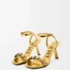 Petal Flower Sandale aus Kalbsleder und Kristallen Gold