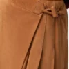 Plisseerock aus Wildlammleder in Toffee