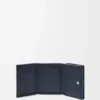 Puffer Anagram Dreifach-Geldbörse aus glänzendem Nappakalbsleder Deep Navy