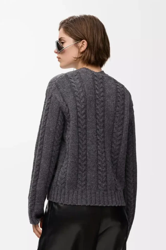 Pullover aus Wolle Grau