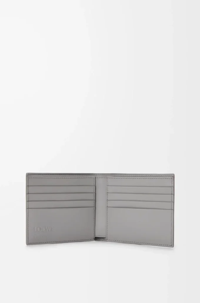 Puzzle-Bifold-Geldbörse aus klassischem Kalbsleder in Winterbraun/Aschegrau
