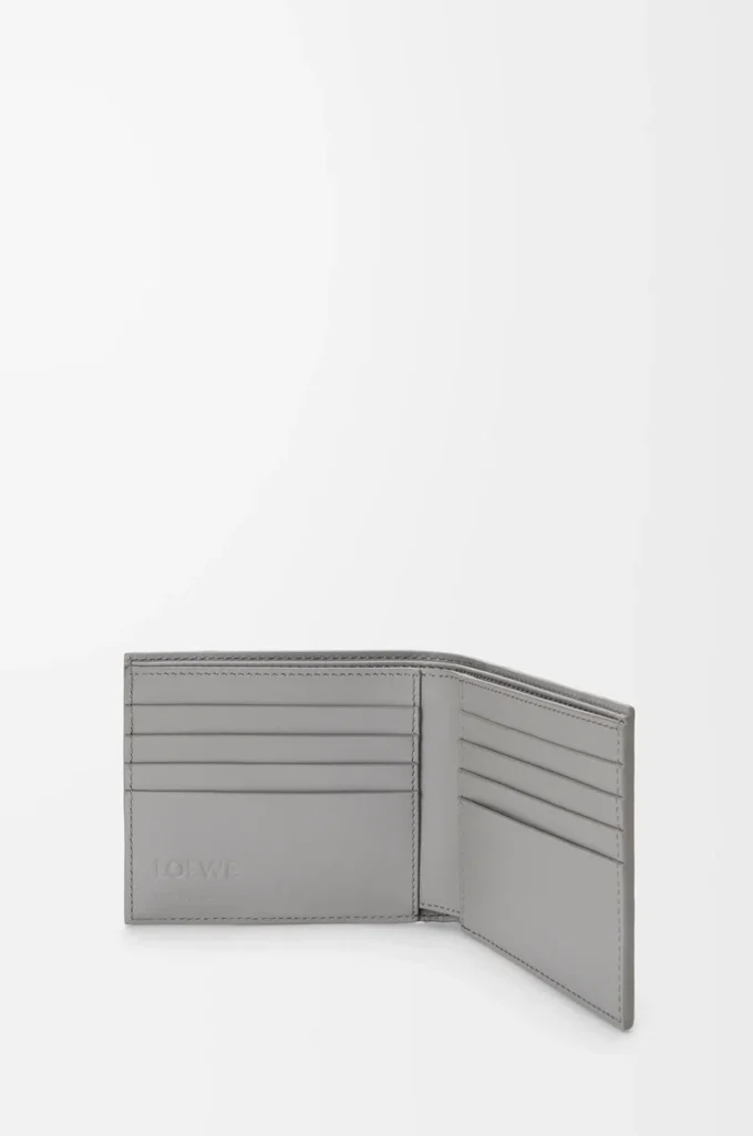 Puzzle-Bifold-Geldbörse aus klassischem Kalbsleder in Winterbraun/Aschegrau
