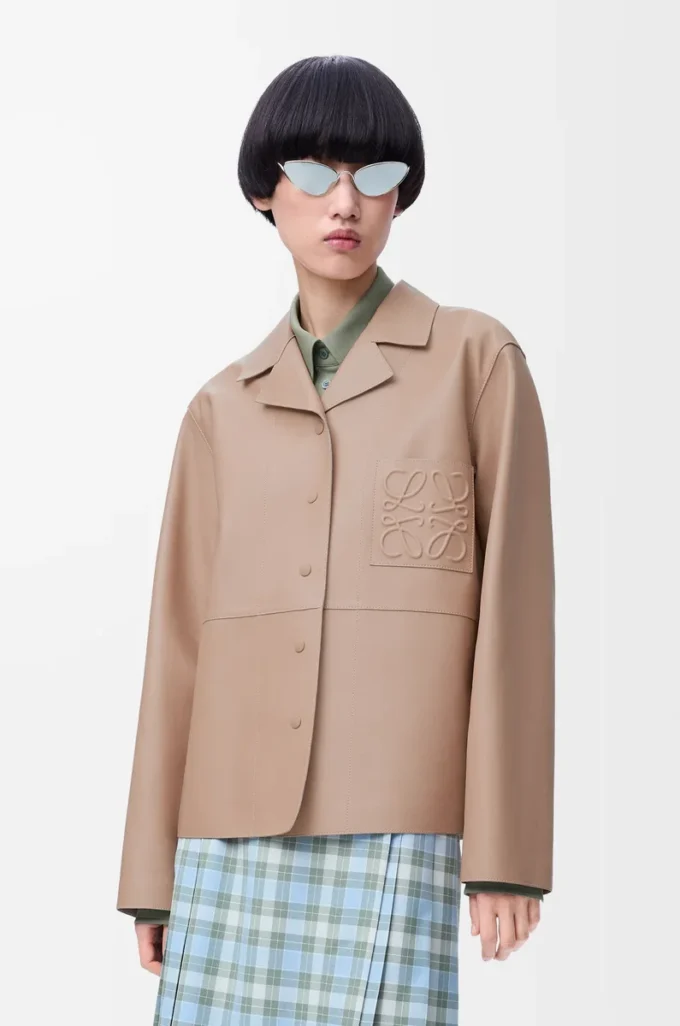 Pyjama-Bluse aus Nappa-Lammleder in Beige