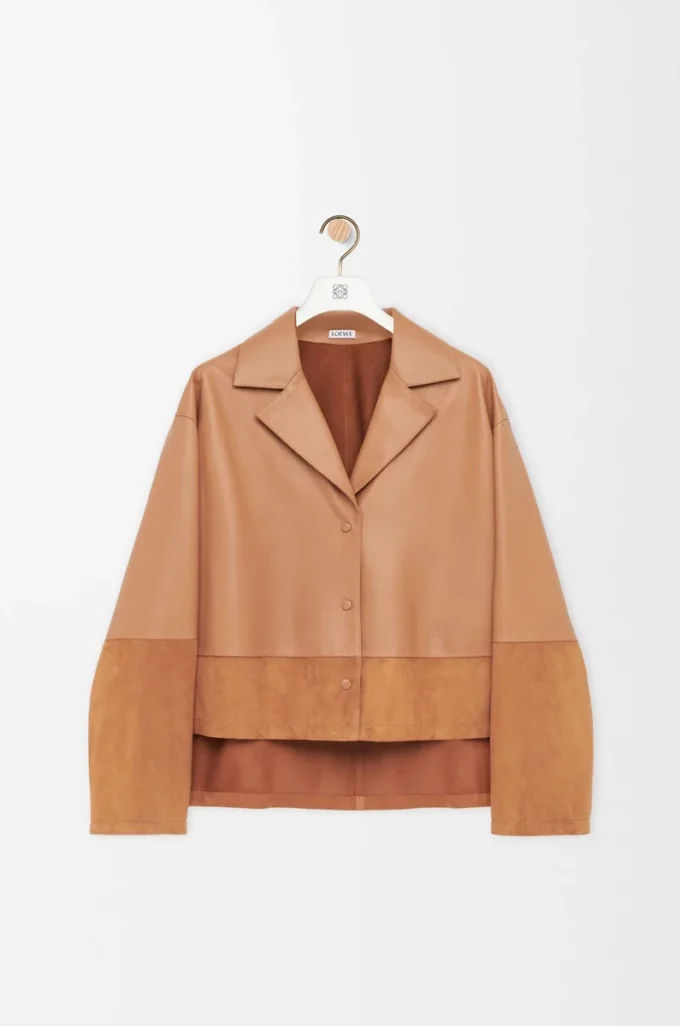 Pyjama-Bluse aus Nappalammleder in Toffee