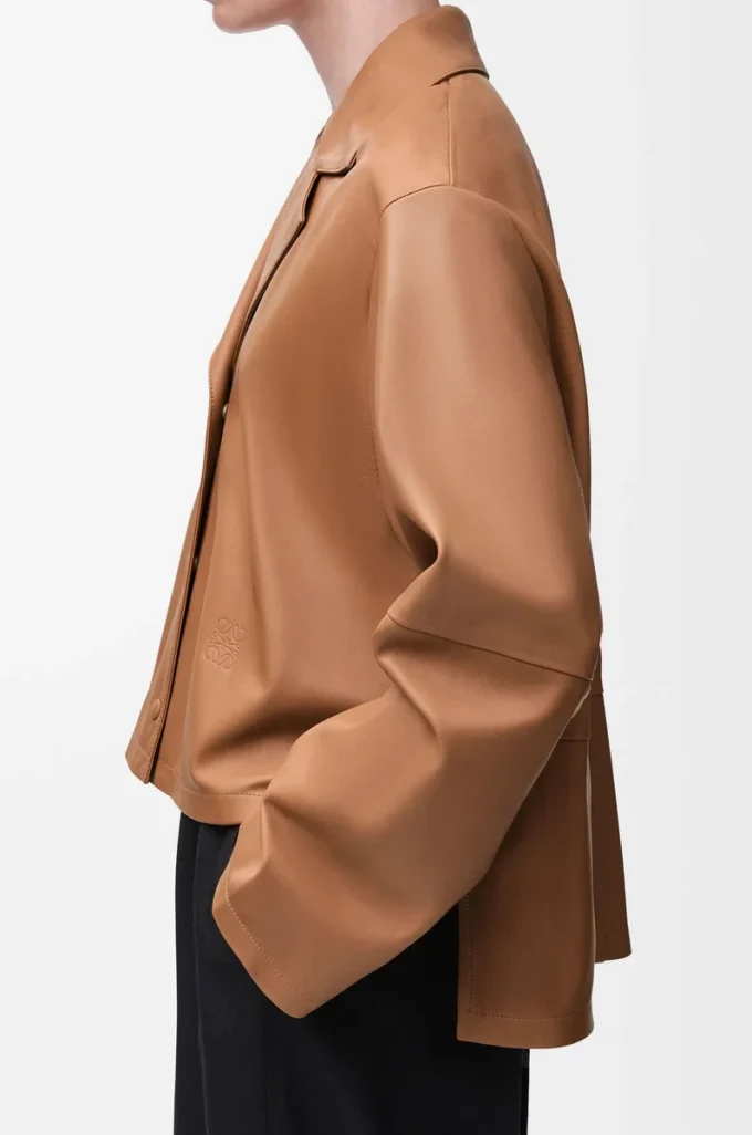 Pyjama-Bluse aus Nappalammleder in Toffee