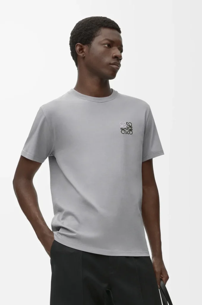 Regular Fit T-Shirt aus Baumwolle in Mittelgrau