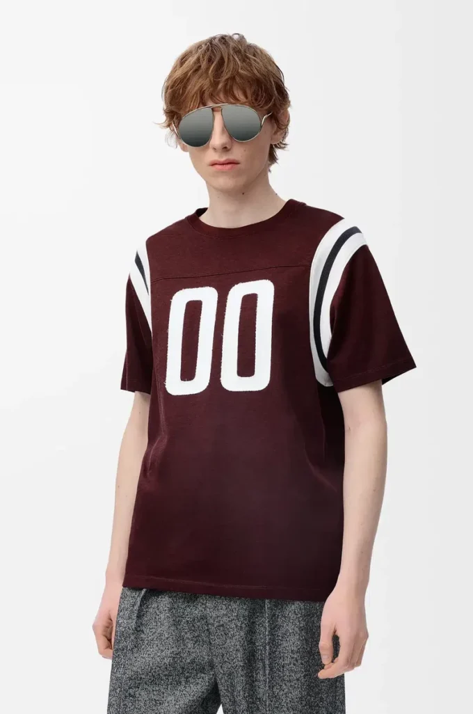 Regular Fit T-Shirt aus Baumwolle und Viskose Burgunderrot