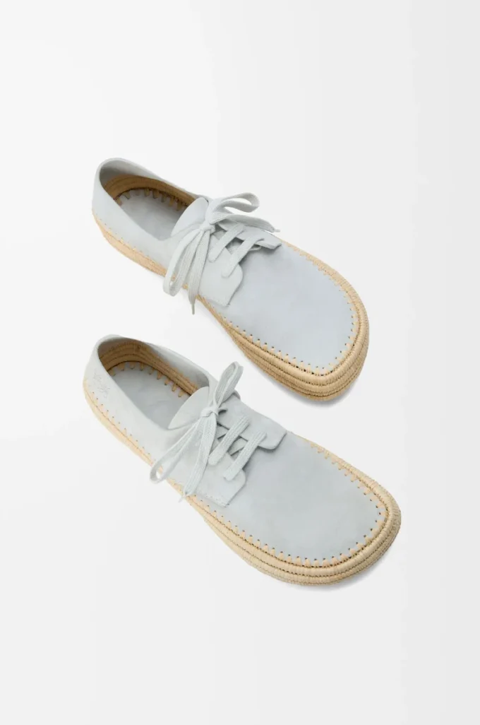 Rio Schnürschuhe aus Wildleder und Raffia Hellgrau