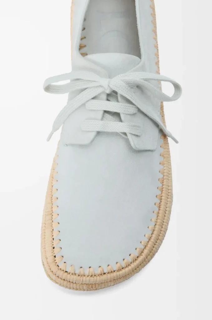 Rio Schnürschuhe aus Wildleder und Raffia Hellgrau