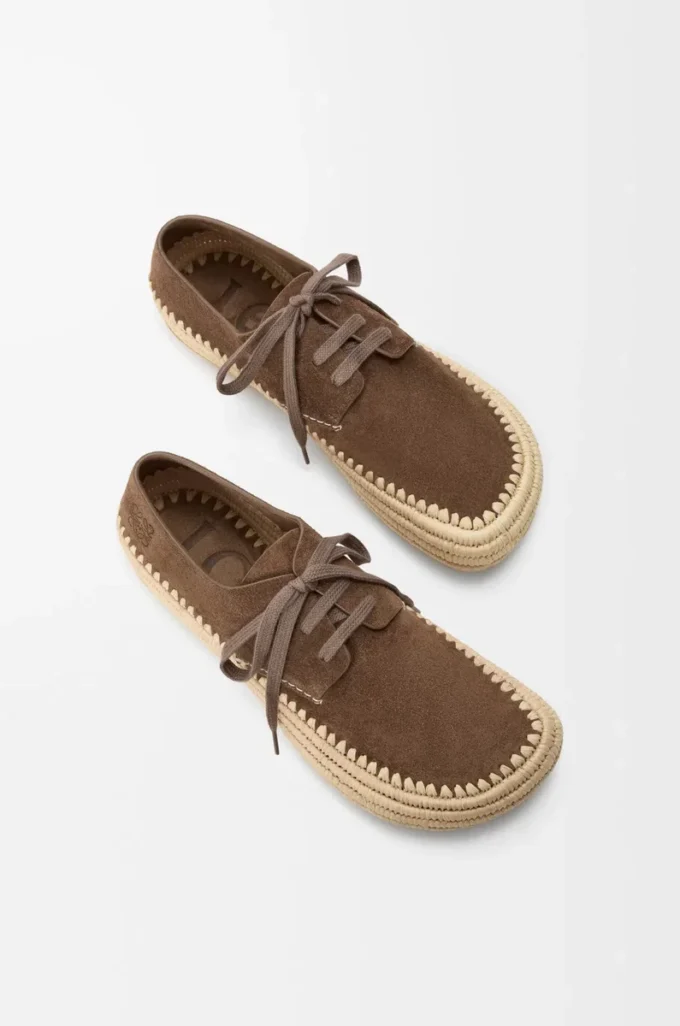 Rio Schnürschuhe aus Wildleder und Raffia Taupe