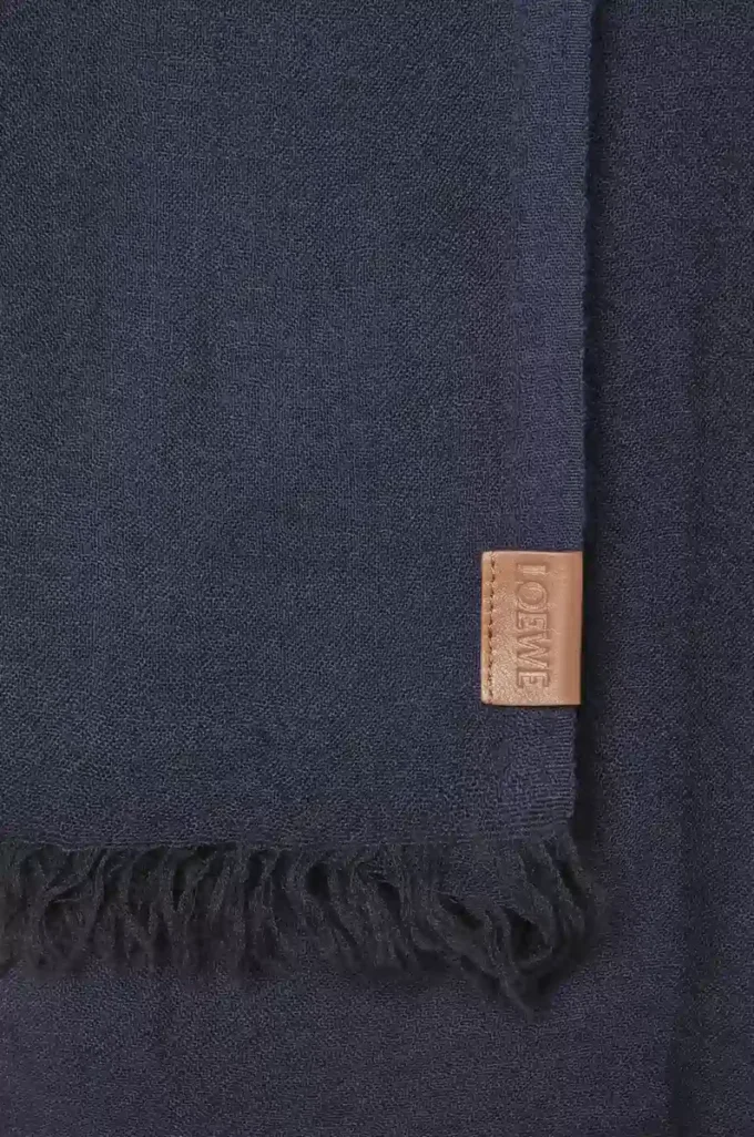Schal aus Kaschmir in Marineblau
