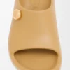 Schaumstoff-Pantolette Pebble Medium Concealer/Gold