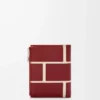Schlanke, kompakte Brieftasche aus klassischem Kalbsleder in Burnt Red