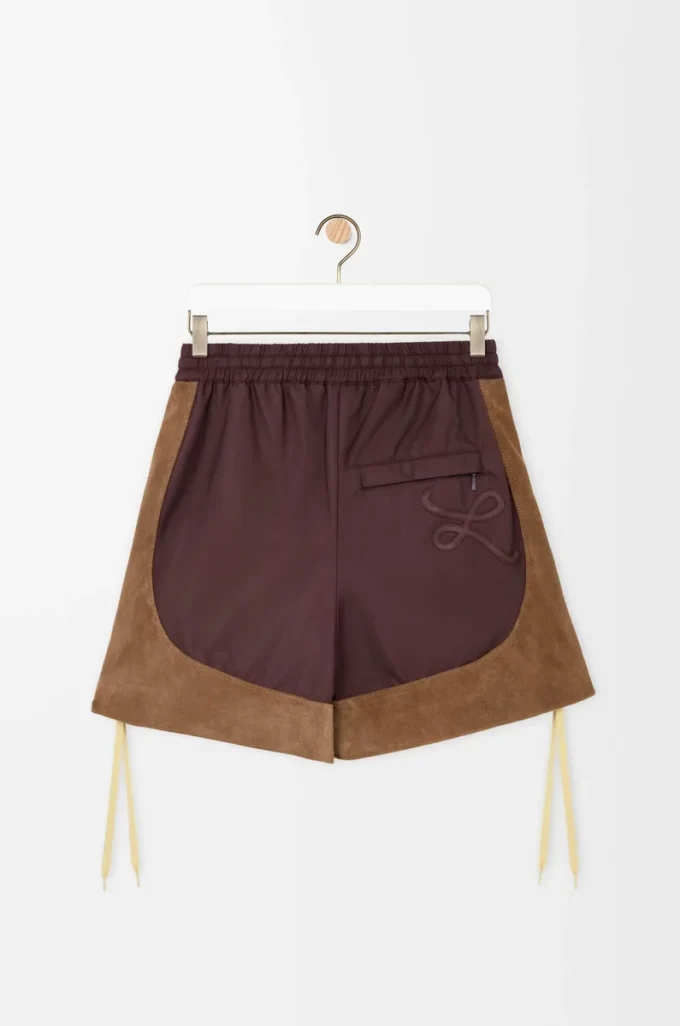 Shorts aus Funktionsmaterial Braun